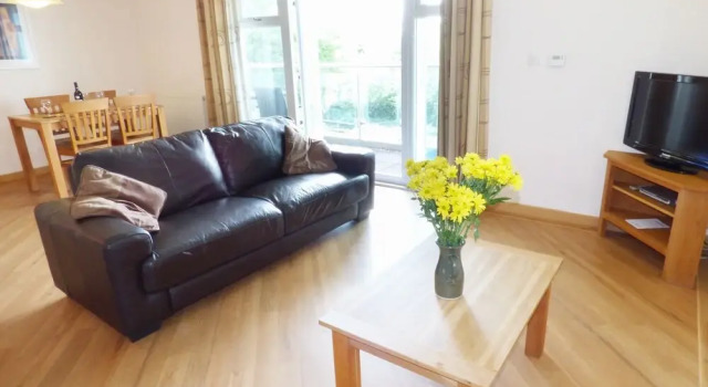 Apartment Ff03, Varaa Huoneisto Asunnot kohteessa Merseyside, Huoneisto