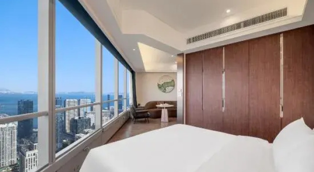 Люкс Grand Madison Hotel Dalian Harbor Square, Donggang Business District