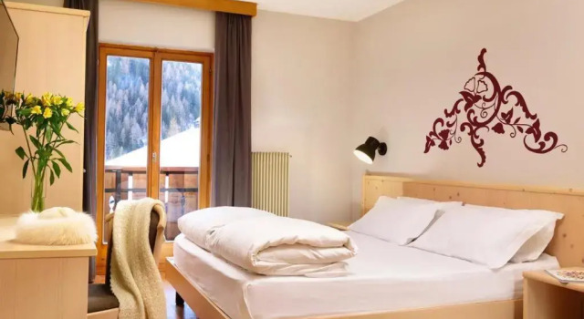 Трёхместный номер Hotel Principe Marmolada
