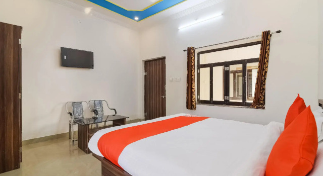 Люкс Standard OYO 67843 Hotel Siddharth And Resort