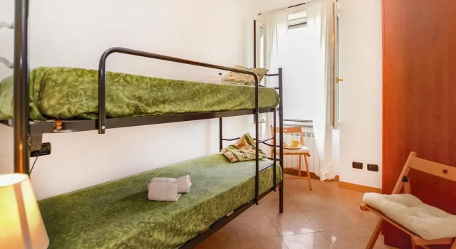 Nice Apartment in Localita´bracco With 3 Bedrooms and Wifi, Book Lejlighed Hoteller i Bracco med parkering, Parkering