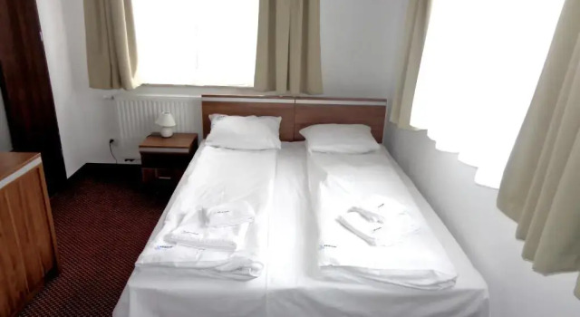 Adamar, Book Hotel Jastrzębia Góra 