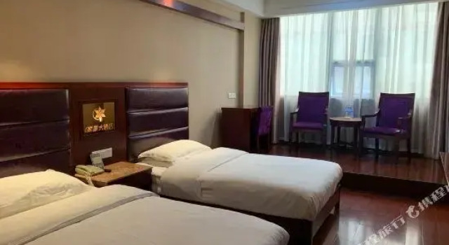 Ziteng Hotel, Rezervovat Hotel Huaihua Hunan