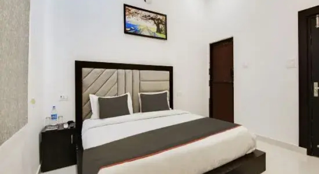 Номер Deluxe The Nines Hotel & Restro