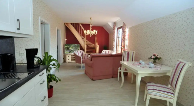 Семейный люкс с балконом Villa Rosamunde