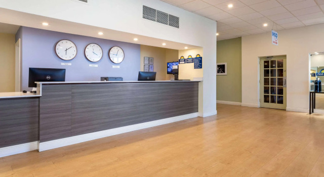 Days Inn Kennedy Space Center, Varaa Hotelli Titusville Space Coast