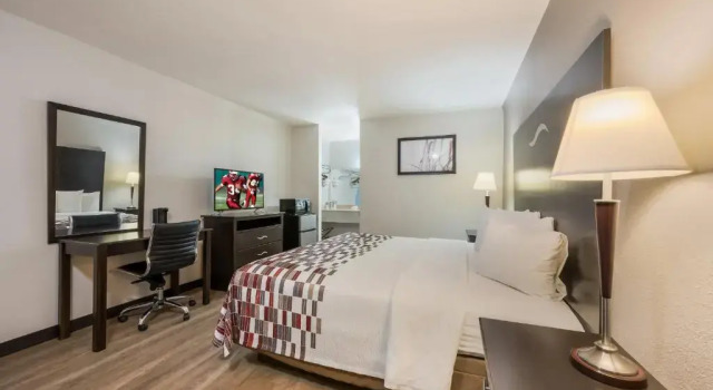Номер Superior Red Roof Inn College Station