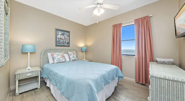 Shoalwater 804, Prenota Appartamento Hotel a Alabama con parcheggio, Parcheggio