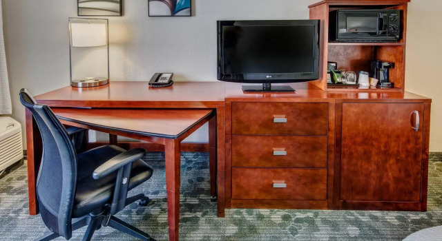 Люкс Courtyard by Marriott Abilene Southwest/Abilene Mall South