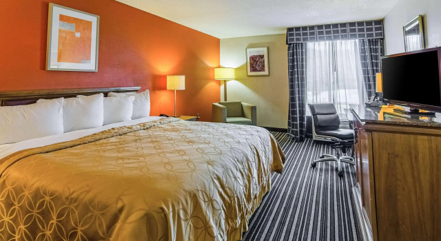Quality Inn & Suites, Rezervasyon Otel Norton Virjinya