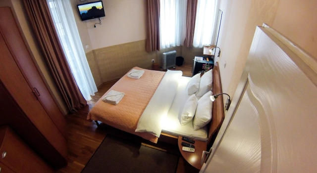 Suite duplex cu balcon Orange Inn Hotel