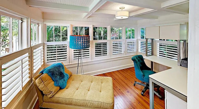 445 Saint Petersburg - 3 Br Home