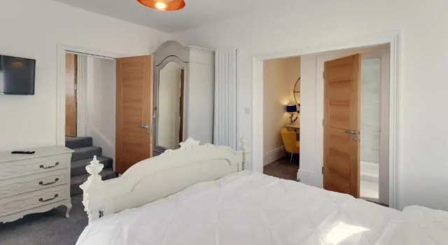 Master Accommodation Suite 2 Sea View with Balcony (Adults Only)