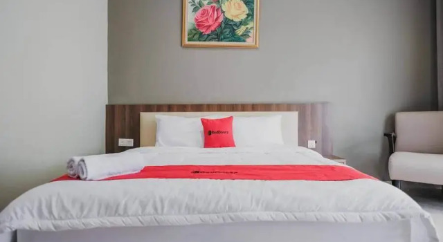 RedDoorz Premium @ Permata Baloi Green, Buchen Sie Hotel Hotels in Batam mit Pool, Schwimmbad