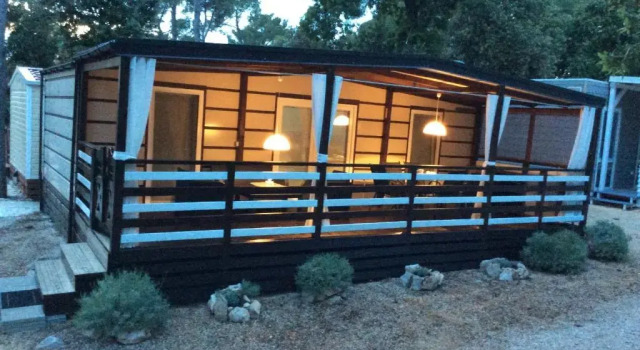 Номер Standard Mobile Home Shelbox