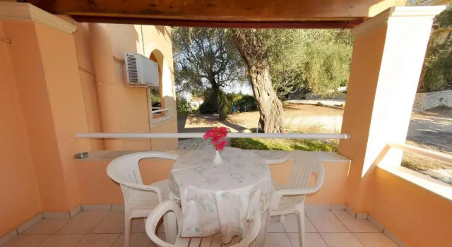 Студия Egli Apartments