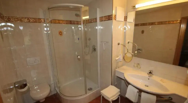 Номер Comfort Alpenhotel Weiherbach - Hallenbad und Sauna