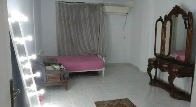 Económica Single quarto Cairo center guest House female only