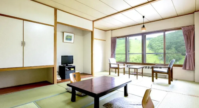 Номер Japanese-Style (футоны) Chalet Shiga