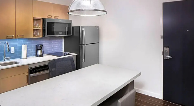 Двухместный люкс c 1 комнатой Hyatt House Nashville at Vanderbilt