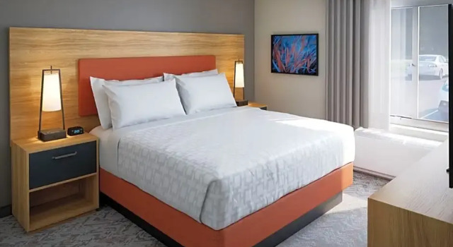 Люкс Candlewood Suites Midland South I 20 by IHG