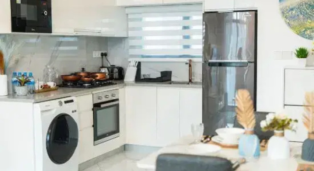 Люкс Deluxe Aina Residency Beachfront Hotel