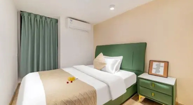 Люкс Deluxe Дуплекс с 3 комнатами Youxiying Apartment (Florence Town Store)