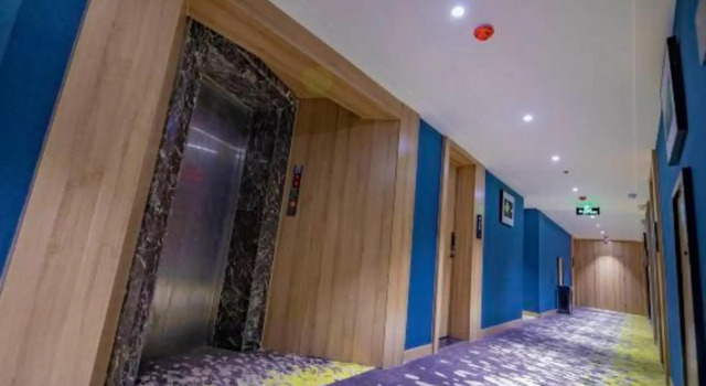 Nature Wake Spring Hotel (Shuyang Cangzhou Wenfeng Park Branch), Book Hotel Fuyang Anhui