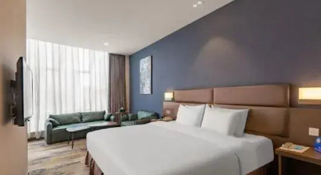 Люкс с видом на улицу Holiday Inn Express Shenyang North Station by IHG