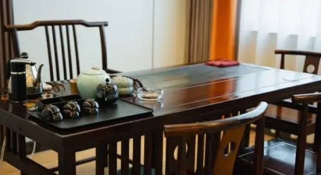 Люкс Deluxe Lanqi Hotel (Pingguo Cultural Park)