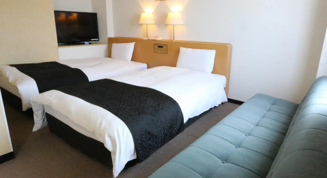 Двухместный номер Deluxe APA Hotel Kagadaishoji Ekimae