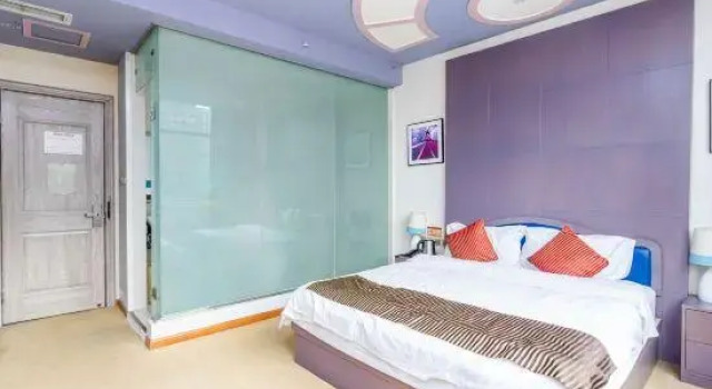 Boli 24 Fang Theme Hotel