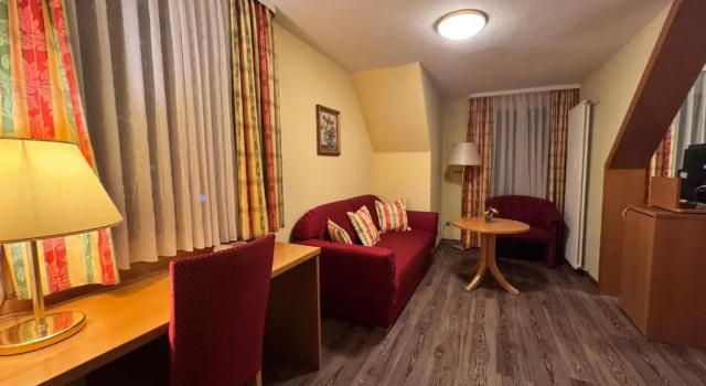 Hotel Restaurant Freihof, Reserva ahora Hotel Hoteles en Baden-Wurtemberg con aparcamiento, Aparcamiento