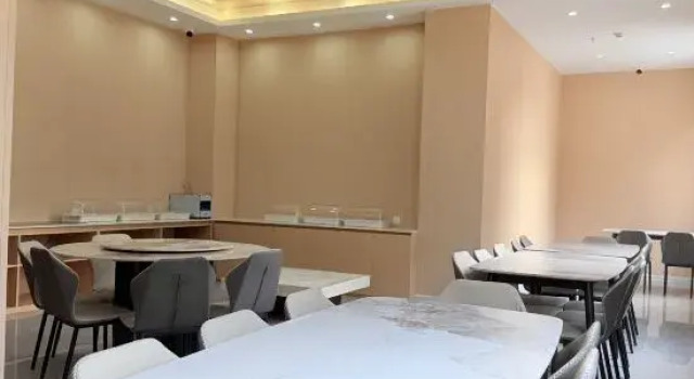 H.S Haoshi (Beihai Beibuwan Square High-speed Railway Station Branch), Rezerwuj Hotel Beihai Guangxi