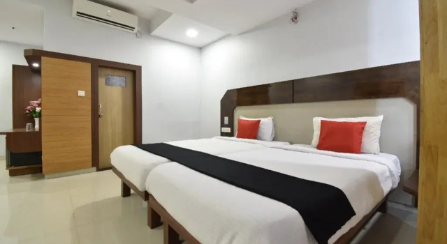 Hotel Vihar Deluxe, Забронировать Отель Отели штата Махараштры 3 звезды, 3*