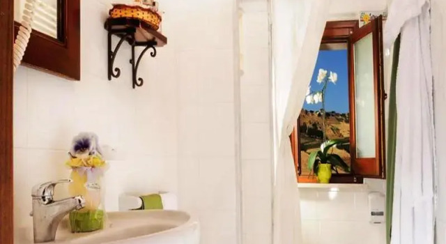 Villa Dafne, Réserver Villa Cottages à Alia, Cottage