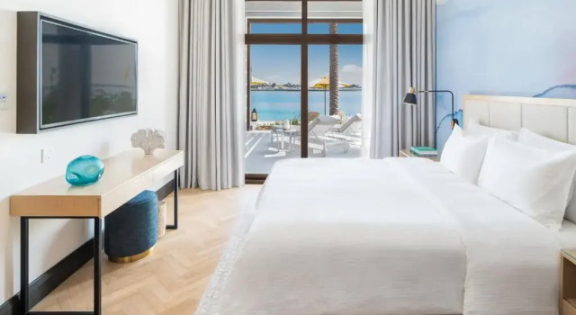 Пляжное Шале с видом на море Vida Beach Resort Umm Al Quwain