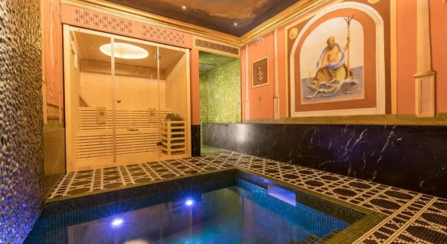 Luxury Condo in Lake Como- SPA Collection Fatima#3, Rezervasyon Tatil Köyü Limonta Lombardiya