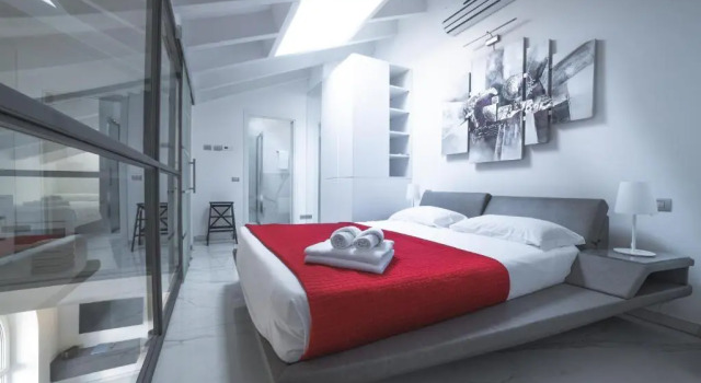 Номер Standard Yachting Residence - Private Dock, Lake Access & SPA