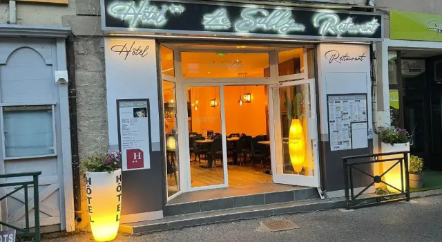 Hotel Le Sully, Забронировать Отель Отели Lozère с завтраком, Завтраки