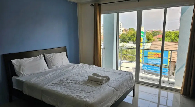 Reddoorz SI - FAH @ Bangsaen Hotel, Забронировать Отель Бангсэн провинция Чонбури