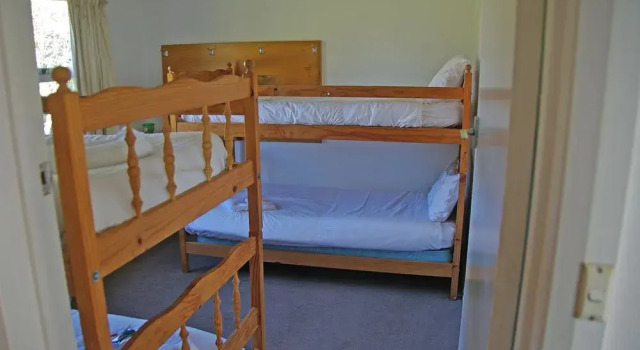 Bruny Island Accommodation Services, Book Hotel  