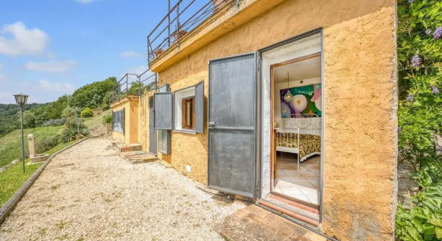 Torre Del Melograno With Heated Pool, Rezervați Vilă Vile în Lubriano, Vilă