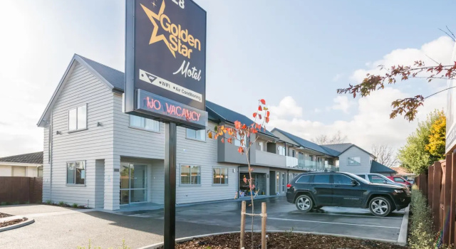 Люкс Golden Star Motel
