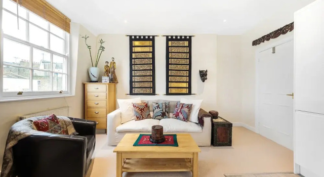 Eclectic Art in Pimlico, Забронировать Отель Отели Англии 3 звезды, 3*
