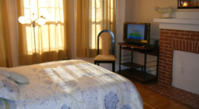 Glory Inn Downtown Moncton, Buchen Sie Bed & Breakfast Hotels in New Brunswick mit Parkplatz, Parkplätze