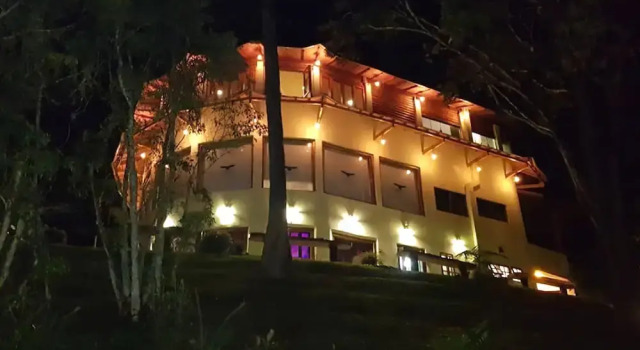 Jardim Suspenso da Babilônia, Забронировать Отель Отели Санту-Антониу-ду-Пиньял 3 звезды, 3*