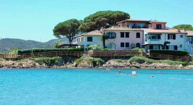 Il Vecchio Faro Dalia 6 50m From The Sea, Забронировать Дом для отпуска Коттеджи Лоири-Порто-Сан-Паулу, Коттедж