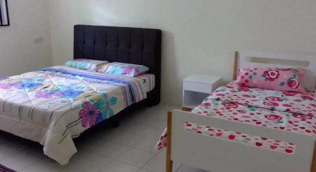 City Centre Homestay Kuching, Rezerwuj Hotel Hotele w Sarawak z parkingiem, Parking