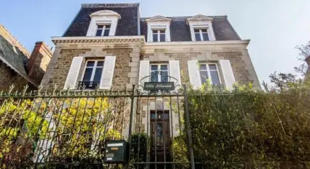 Villa Athanaze, Забронировать Вилла Коттеджи Сен-Мало, рядом с Plage des Fours à Chaux, Коттедж